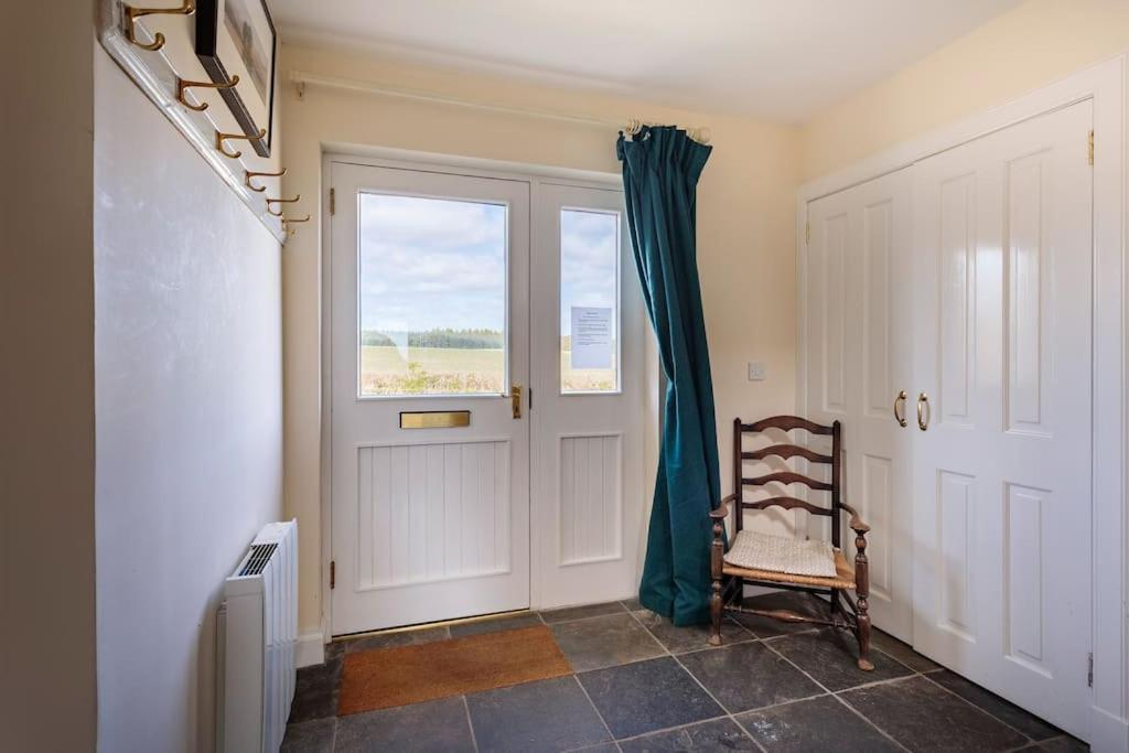 Blackhill Farm Cottage Пърт Екстериор снимка