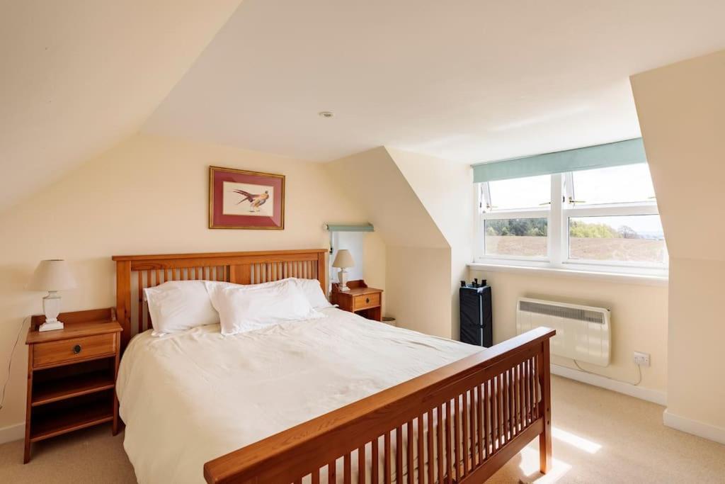 Blackhill Farm Cottage Пърт Екстериор снимка