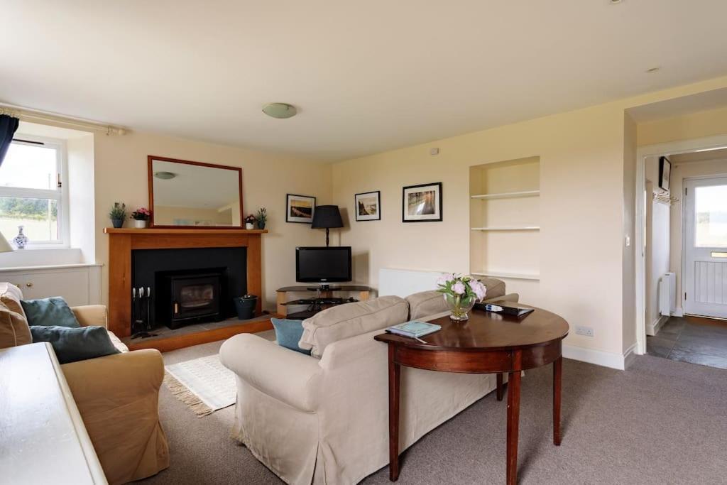 Blackhill Farm Cottage Пърт Екстериор снимка