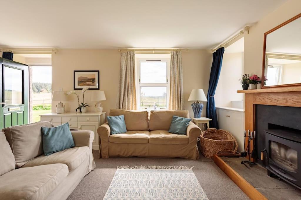Blackhill Farm Cottage Пърт Екстериор снимка