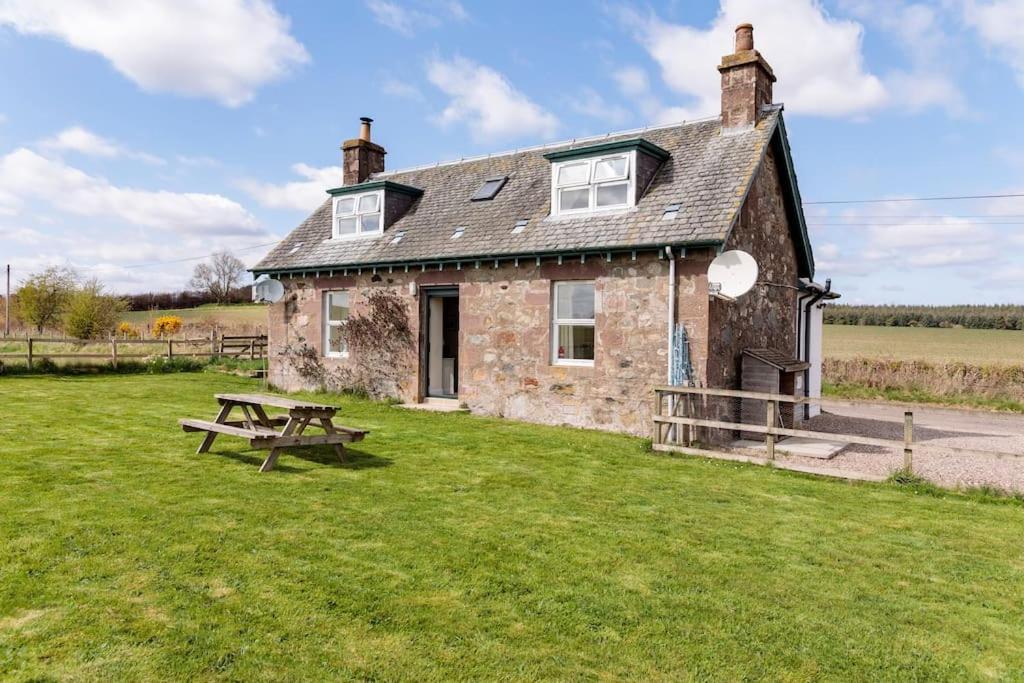 Blackhill Farm Cottage Пърт Екстериор снимка